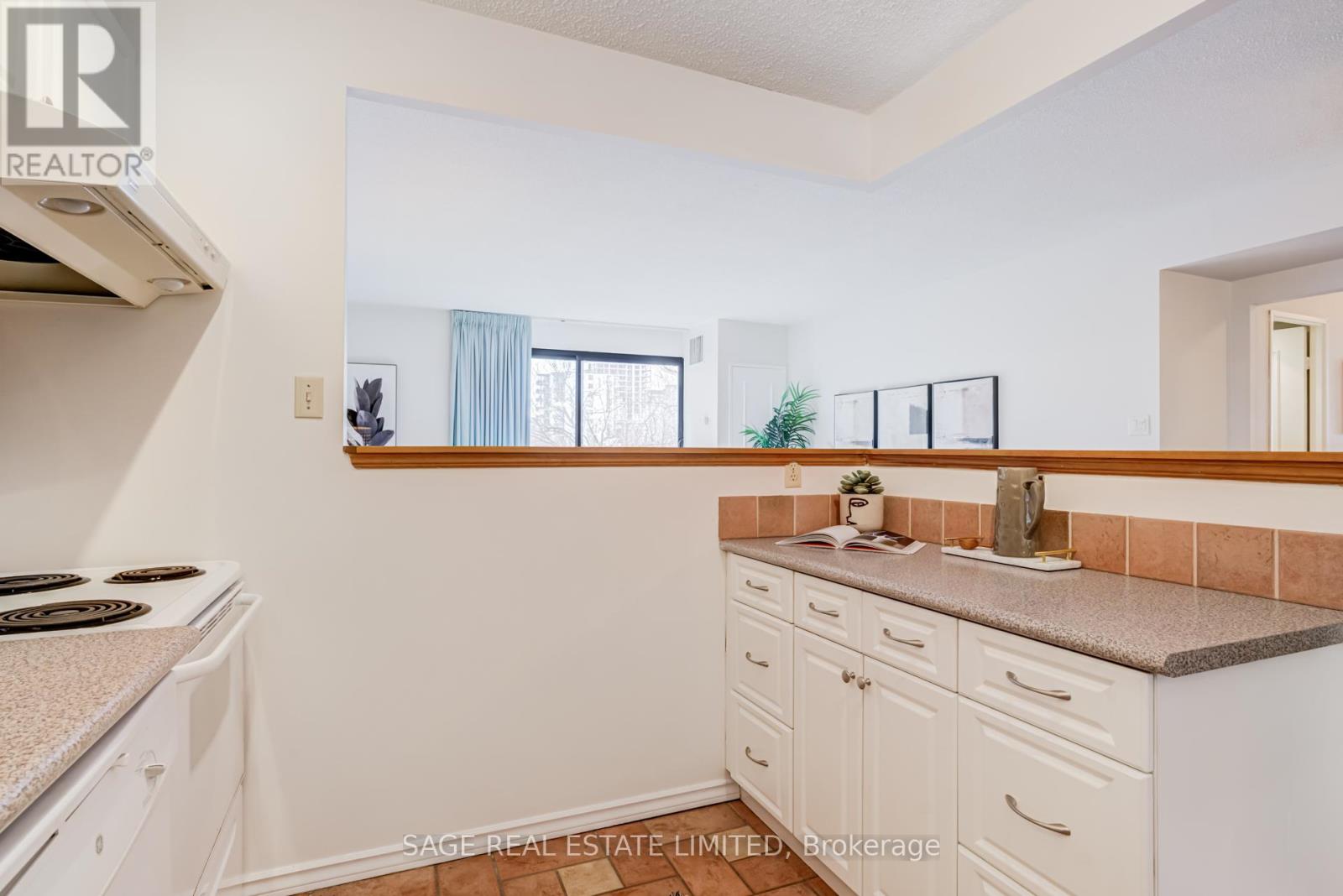 503 - 212 St. George Street, Toronto, Ontario  M5R 2N5 - Photo 9 - C12897246