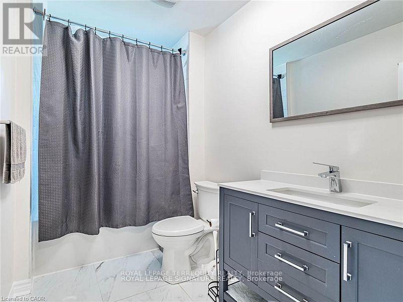 Main Floor - 194 Pleasant Avenue, Toronto (Newtonbrook West), Ontario  M2M 1M3 - Photo 6 - C12897250