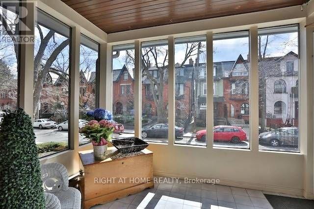 34 Macpherson Avenue, Toronto, Ontario  M5R 1W8 - Photo 2 - C12897254