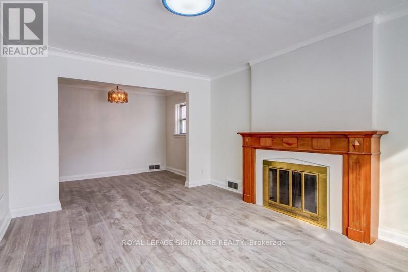 88 Westview Boulevard, Toronto, Ontario  M4B 3J1 - Photo 6 - E12897268