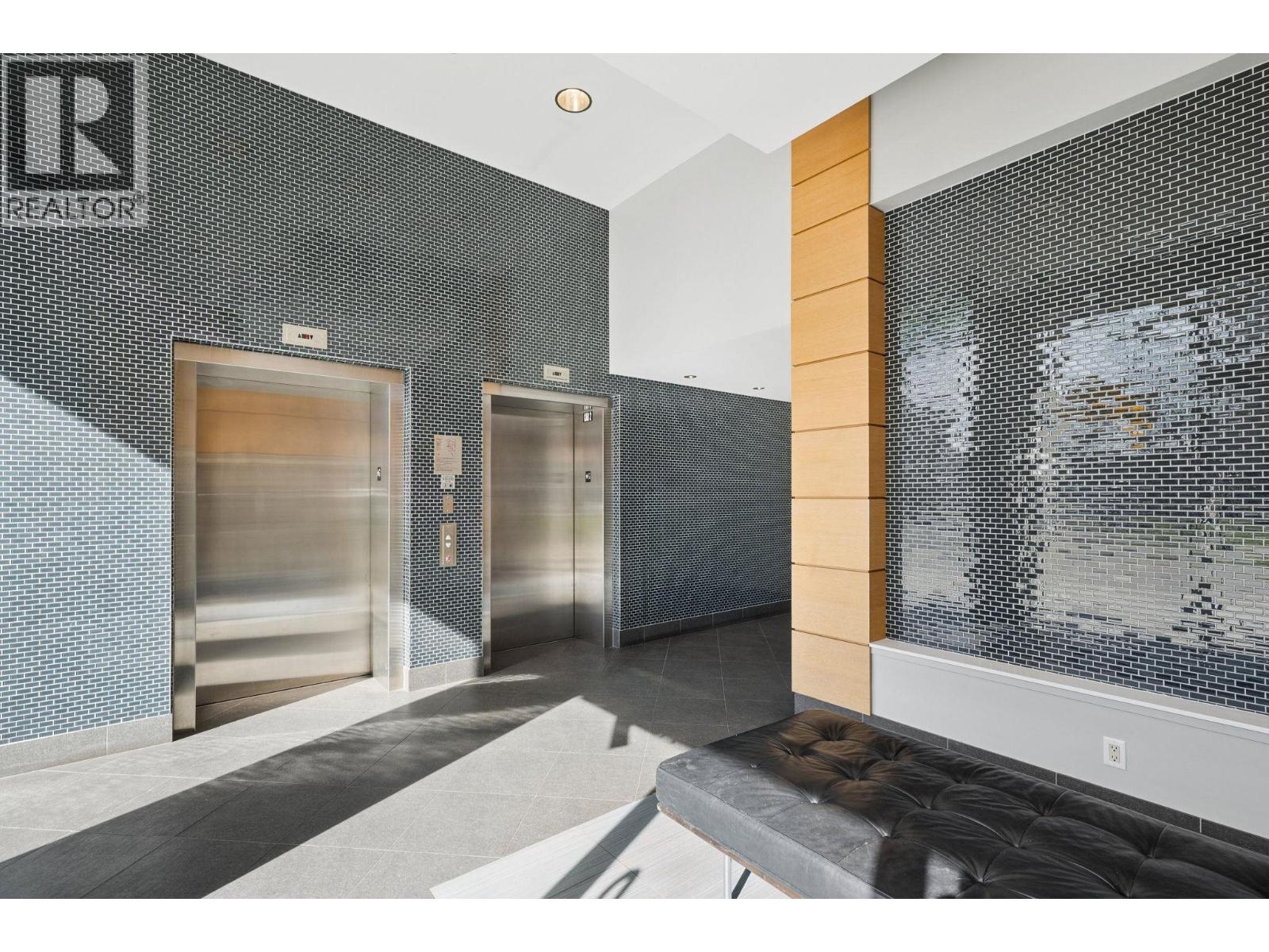 901 2770 Sophia Street, Vancouver, British Columbia  V5T 0A4 - Photo 3 - R3101223