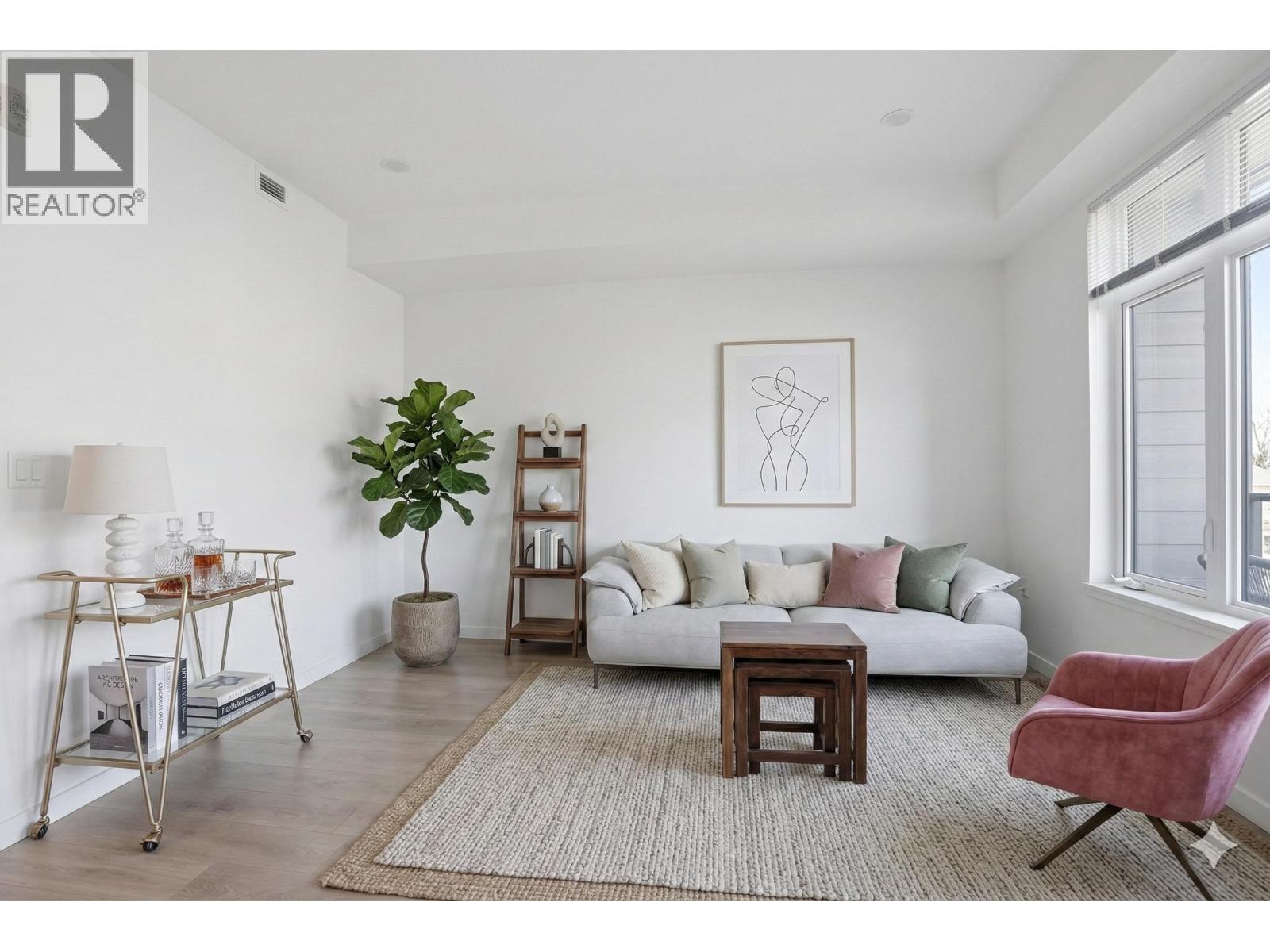 414 725 Marine Drive, North Vancouver, British Columbia  V7M 0G2 - Photo 6 - R3101252