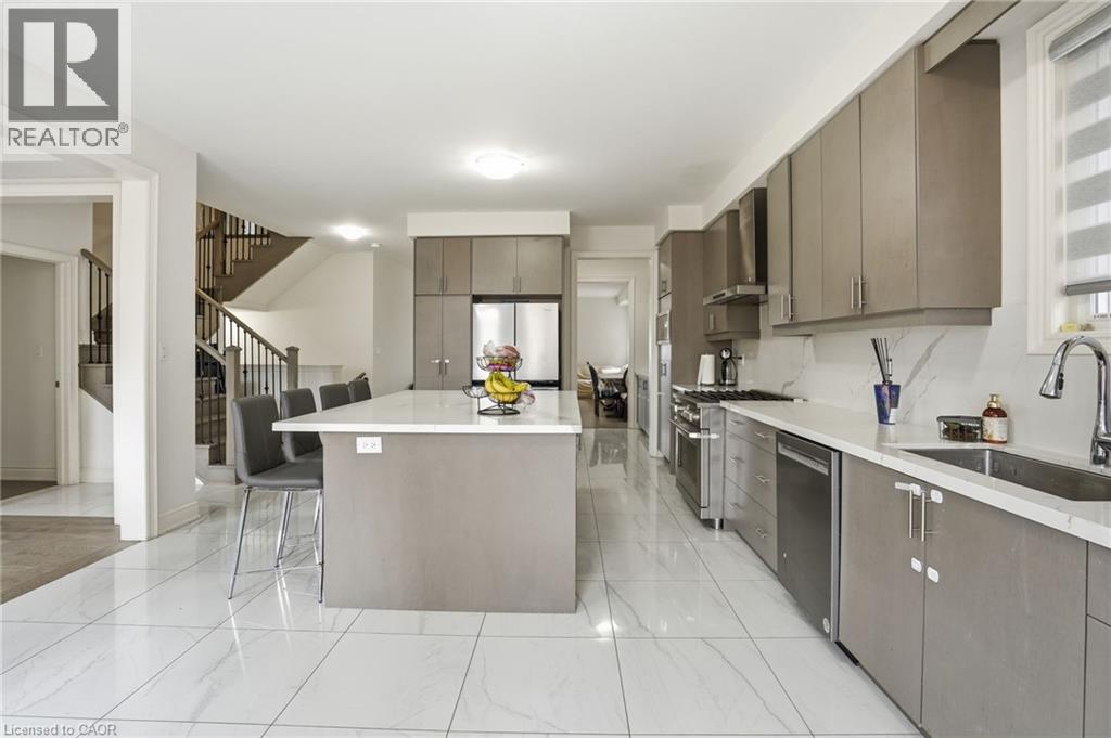 7 Grierson Trail, Waterdown, Ontario  L8B 1Z7 - Photo 12 - 40813325