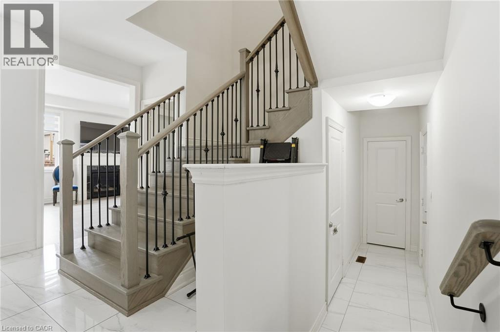 7 Grierson Trail, Waterdown, Ontario  L8B 1Z7 - Photo 18 - 40813325