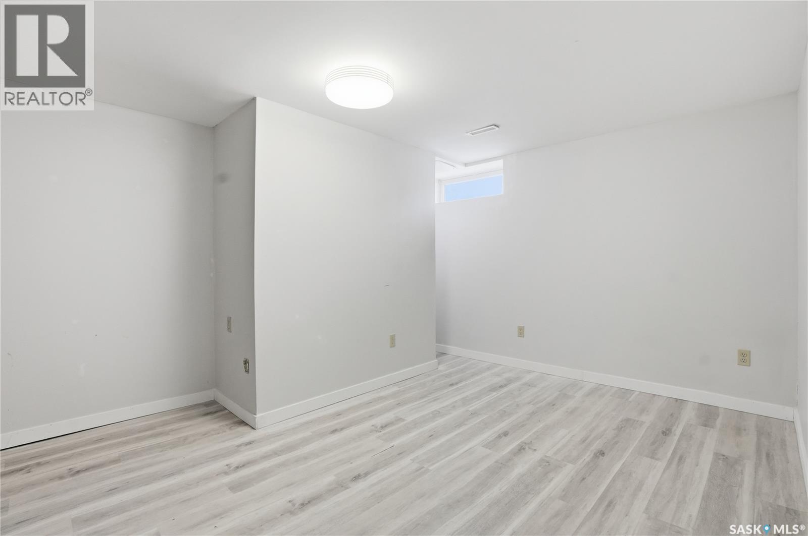 1501 Wiggins Avenue S, Saskatoon, Saskatchewan  S7H 2J7 - Photo 28 - SK030497