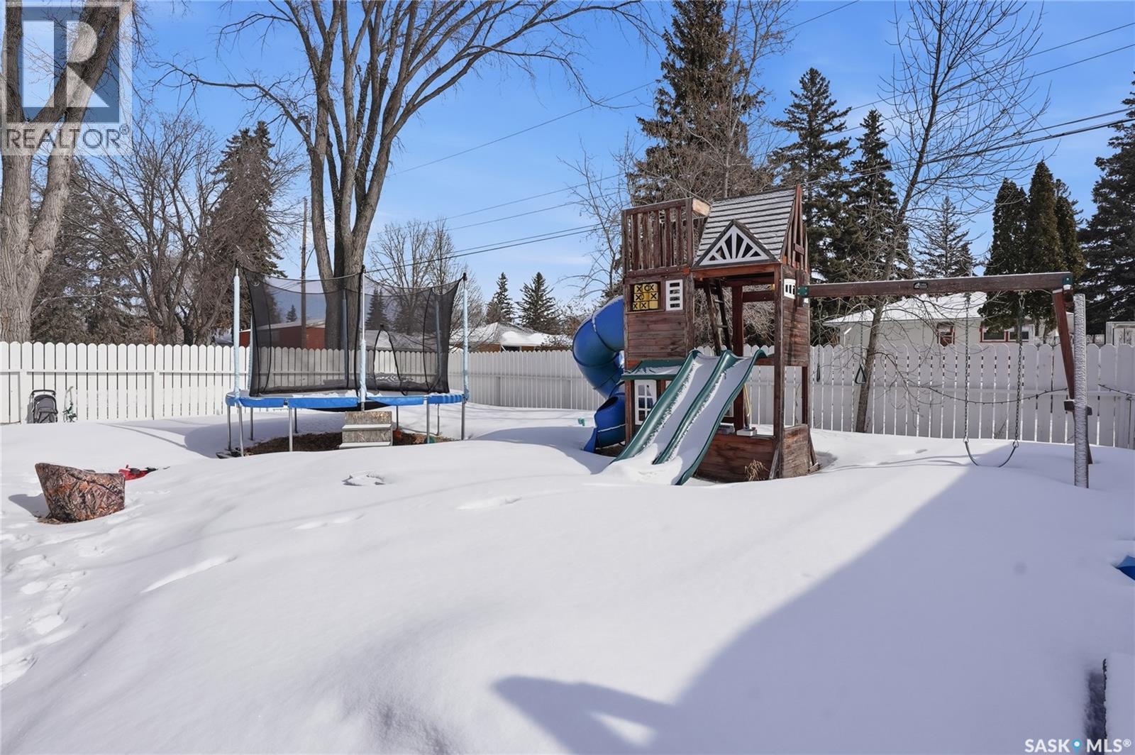 1501 Wiggins Avenue S, Saskatoon, Saskatchewan  S7H 2J7 - Photo 39 - SK030497