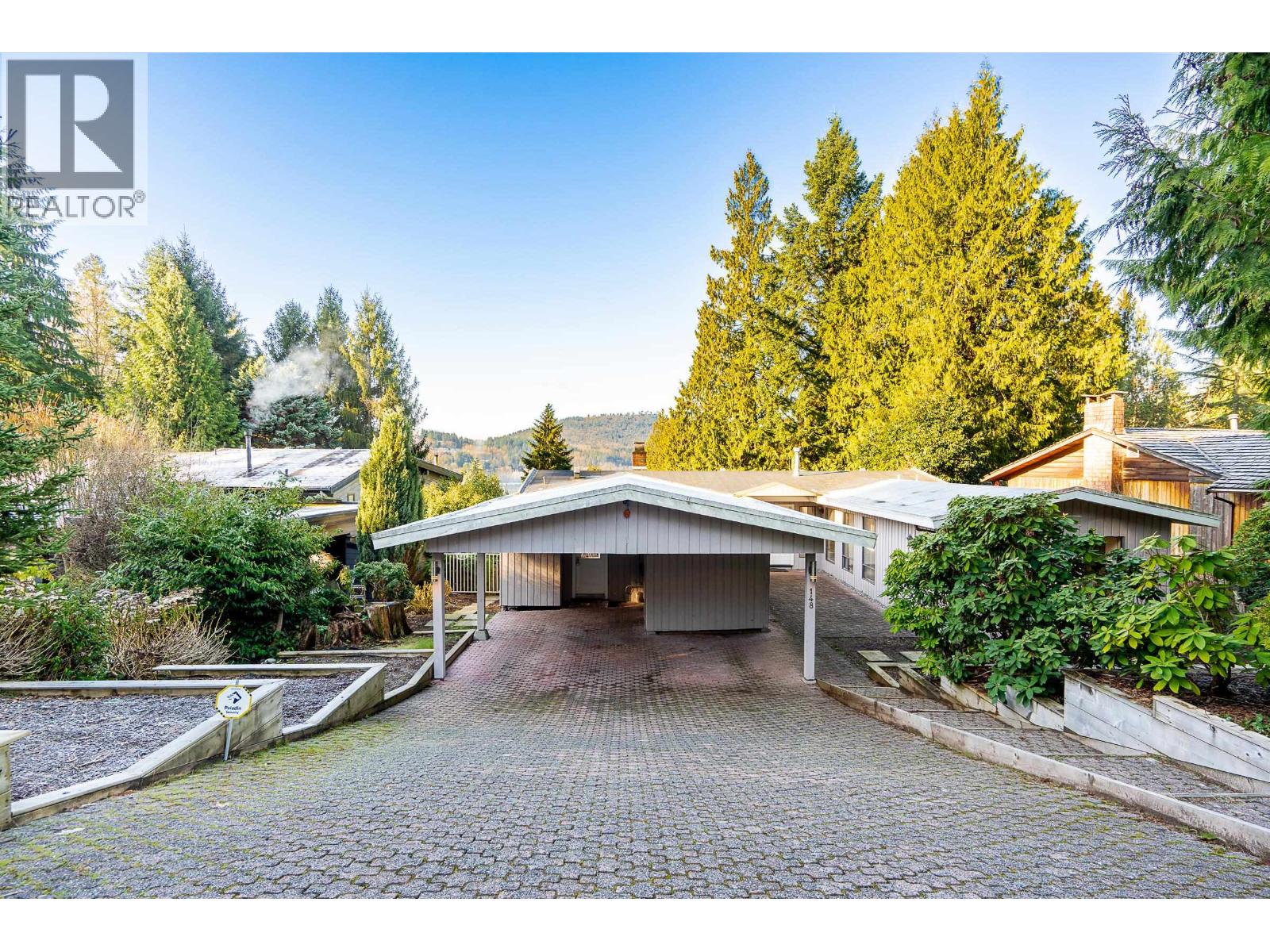 148 Roe Drive, Port Moody, British Columbia  V3H 3M8 - Photo 3 - R3101240