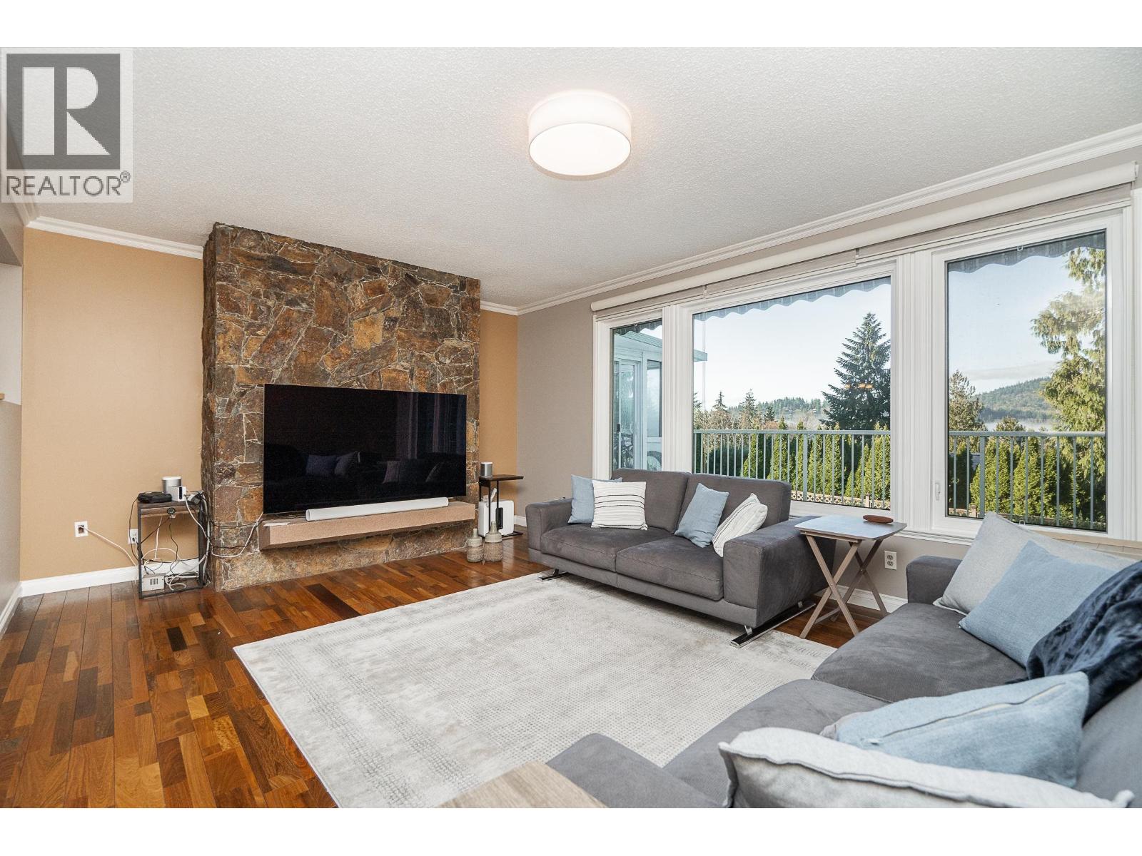 148 Roe Drive, Port Moody, British Columbia  V3H 3M8 - Photo 7 - R3101240