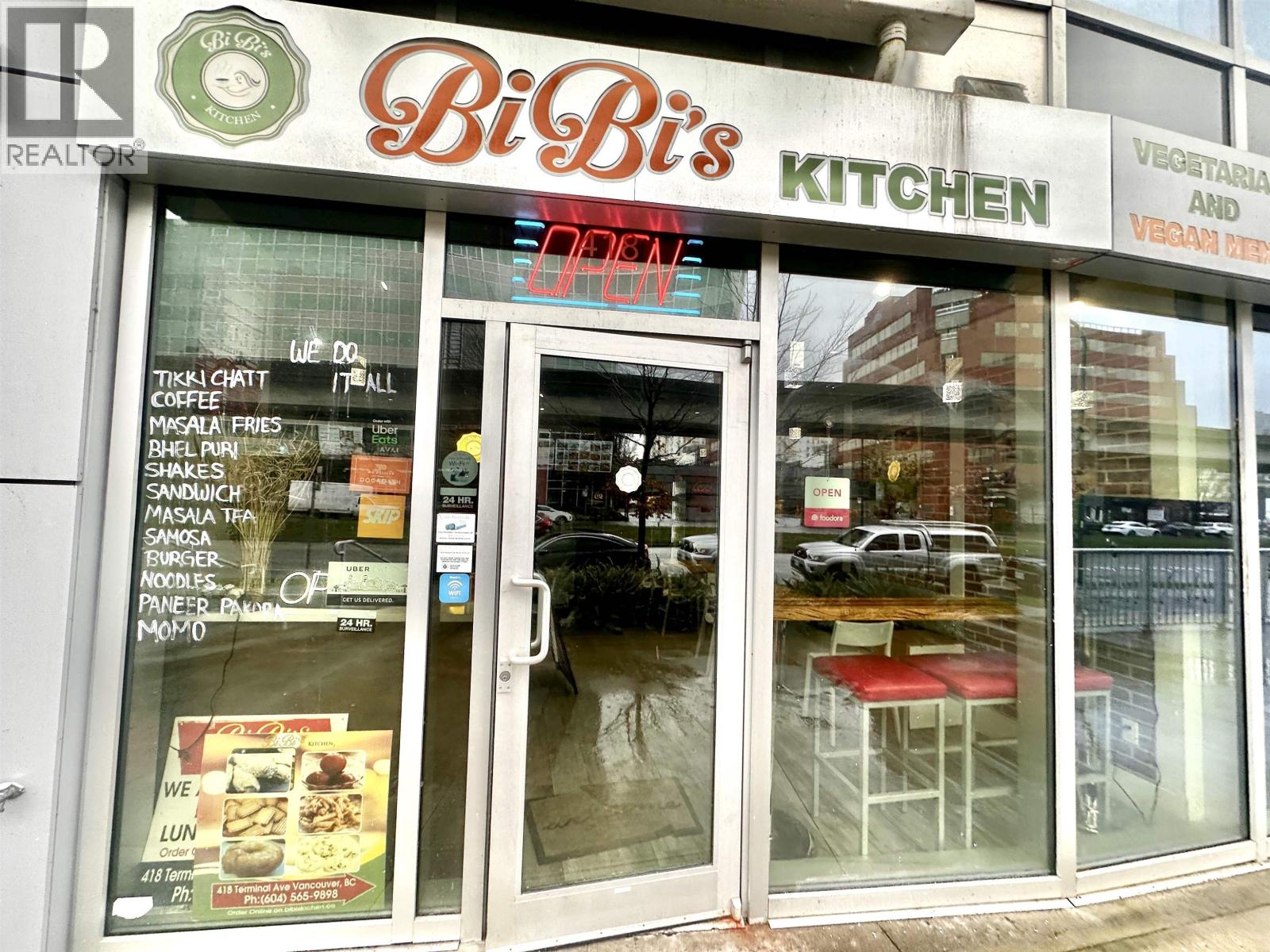 418 Terminal Avenue, Vancouver, British Columbia  V4A 0C1 - Photo 2 - C8077076