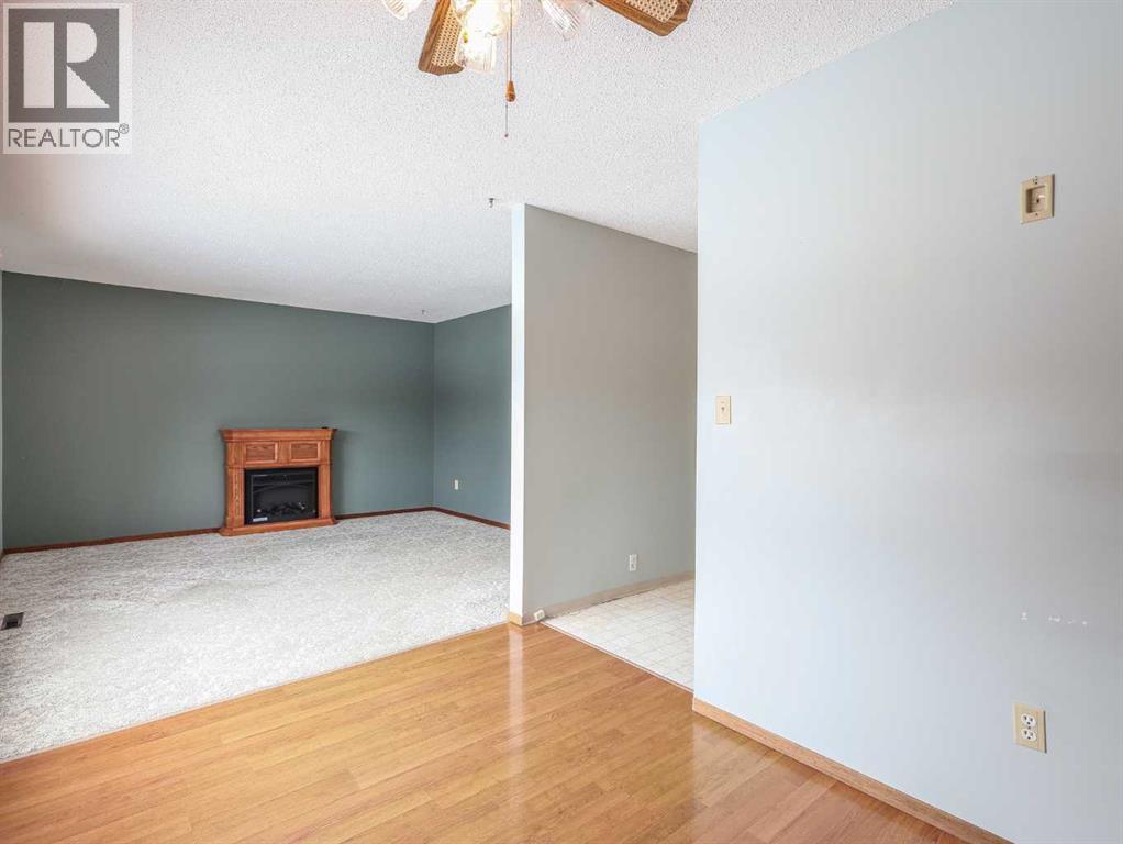 5718 40 Avenue, Stettler, Alberta  T4K 1H6 - Photo 8 - A2290132