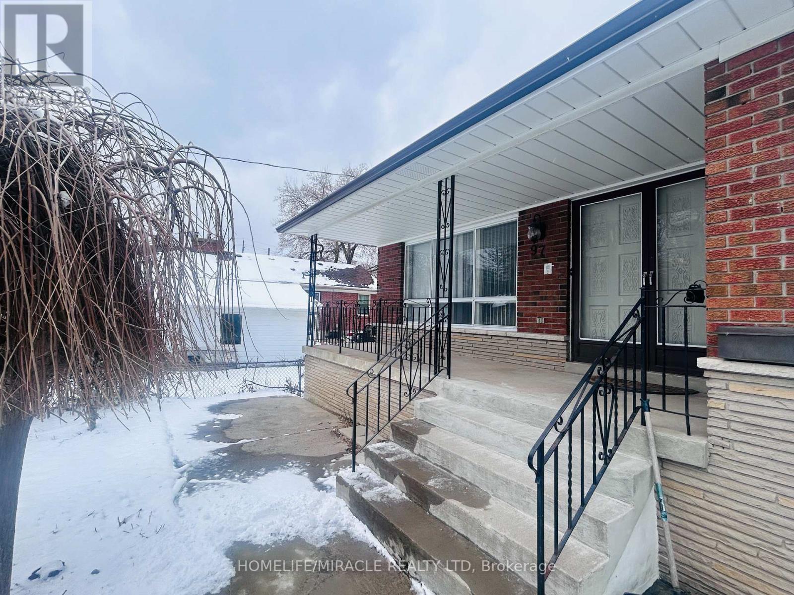 97 Reidmount Avenue, Toronto, Ontario  M1S 1B6 - Photo 2 - E12885484