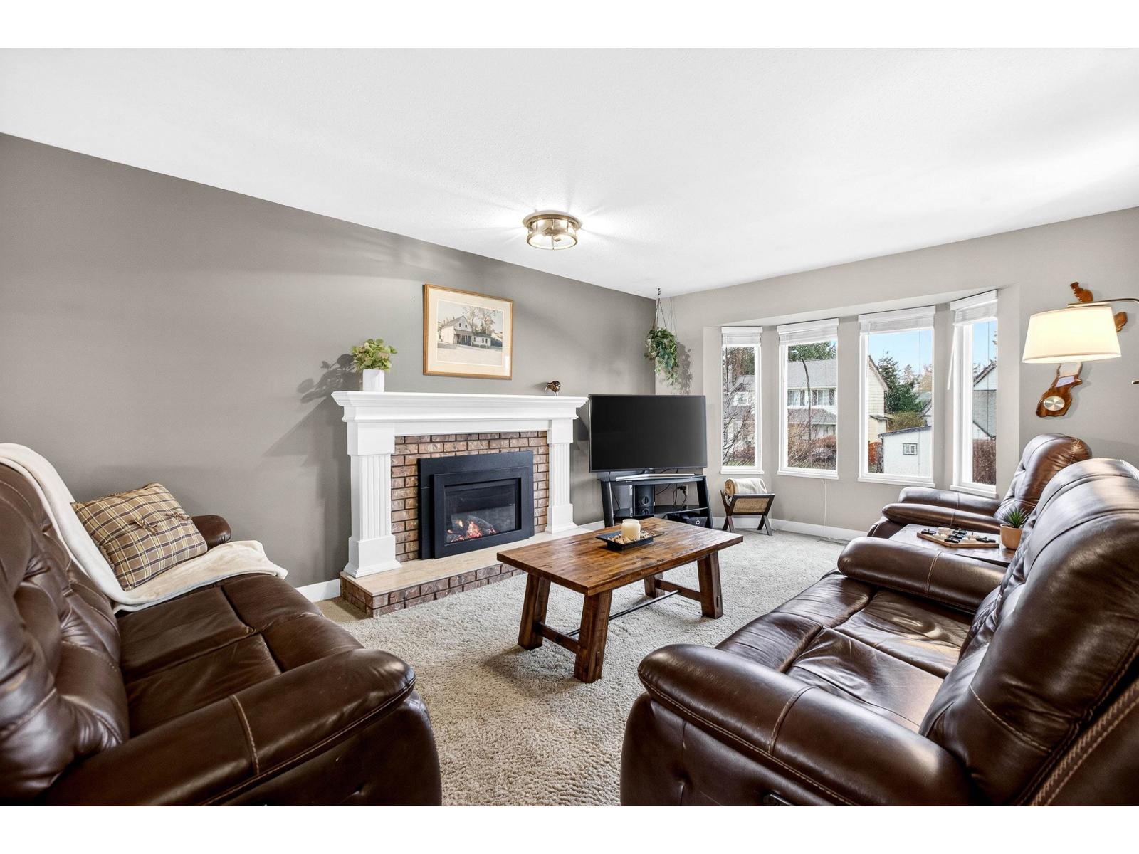 9382 209b Street, Langley, British Columbia  V1M 1R8 - Photo 11 - R3100230