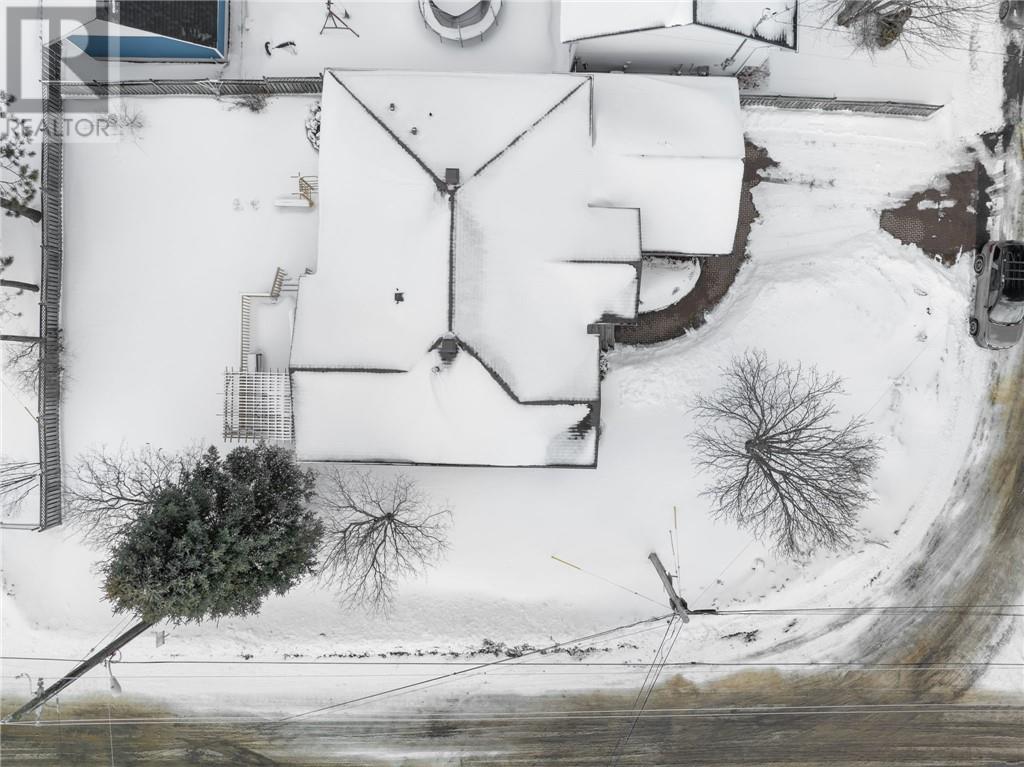 333 Belanger Street, Sturgeon Falls, Ontario  P2B 3C5 - Photo 51 - 2126846