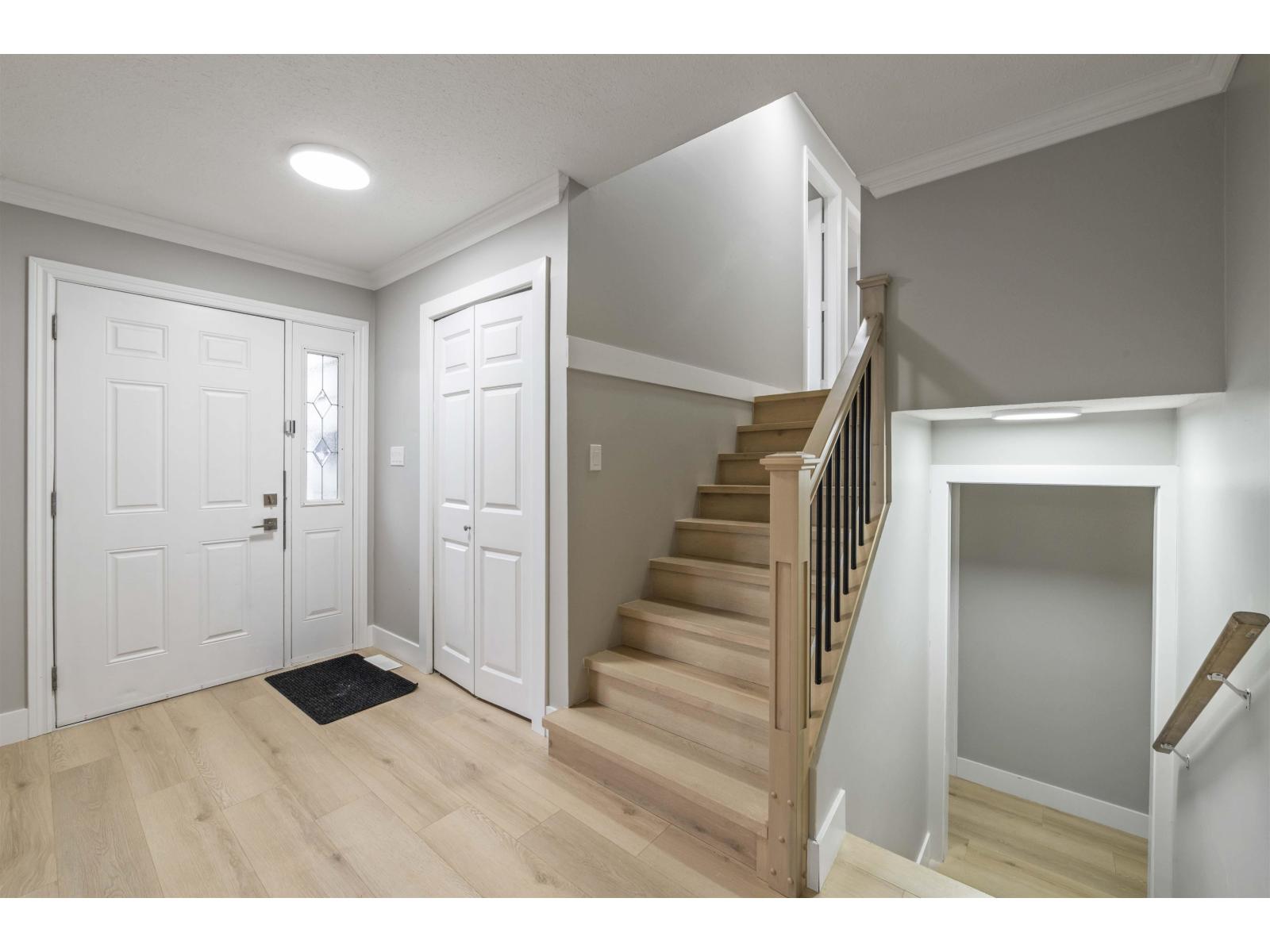 8024 Cedar Street, Mission, British Columbia  V2V 3N1 - Photo 17 - R3100451