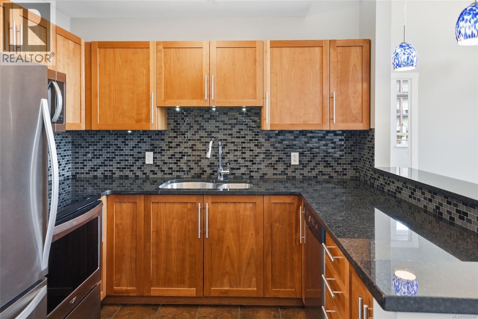 201 1629 Townsite Rd, Nanaimo, British Columbia  V9S 1N3 - Photo 19 - 1025946