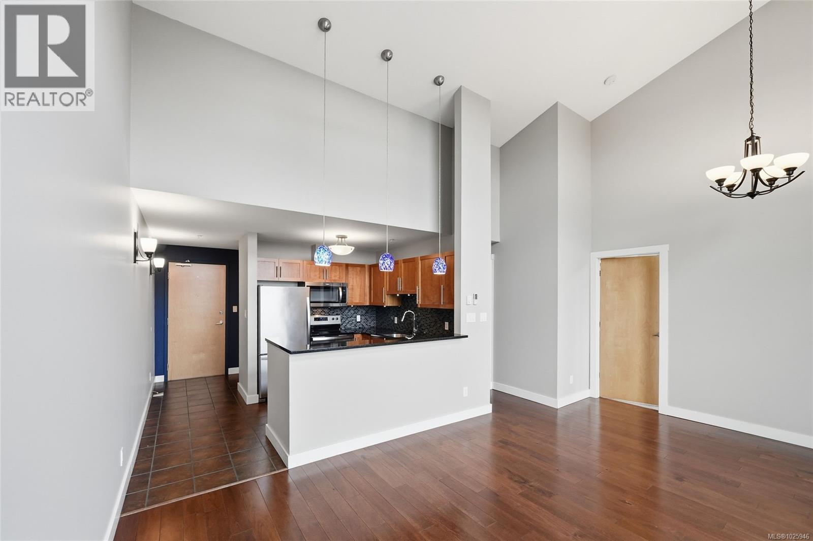 201 1629 Townsite Rd, Nanaimo, British Columbia  V9S 1N3 - Photo 8 - 1025946