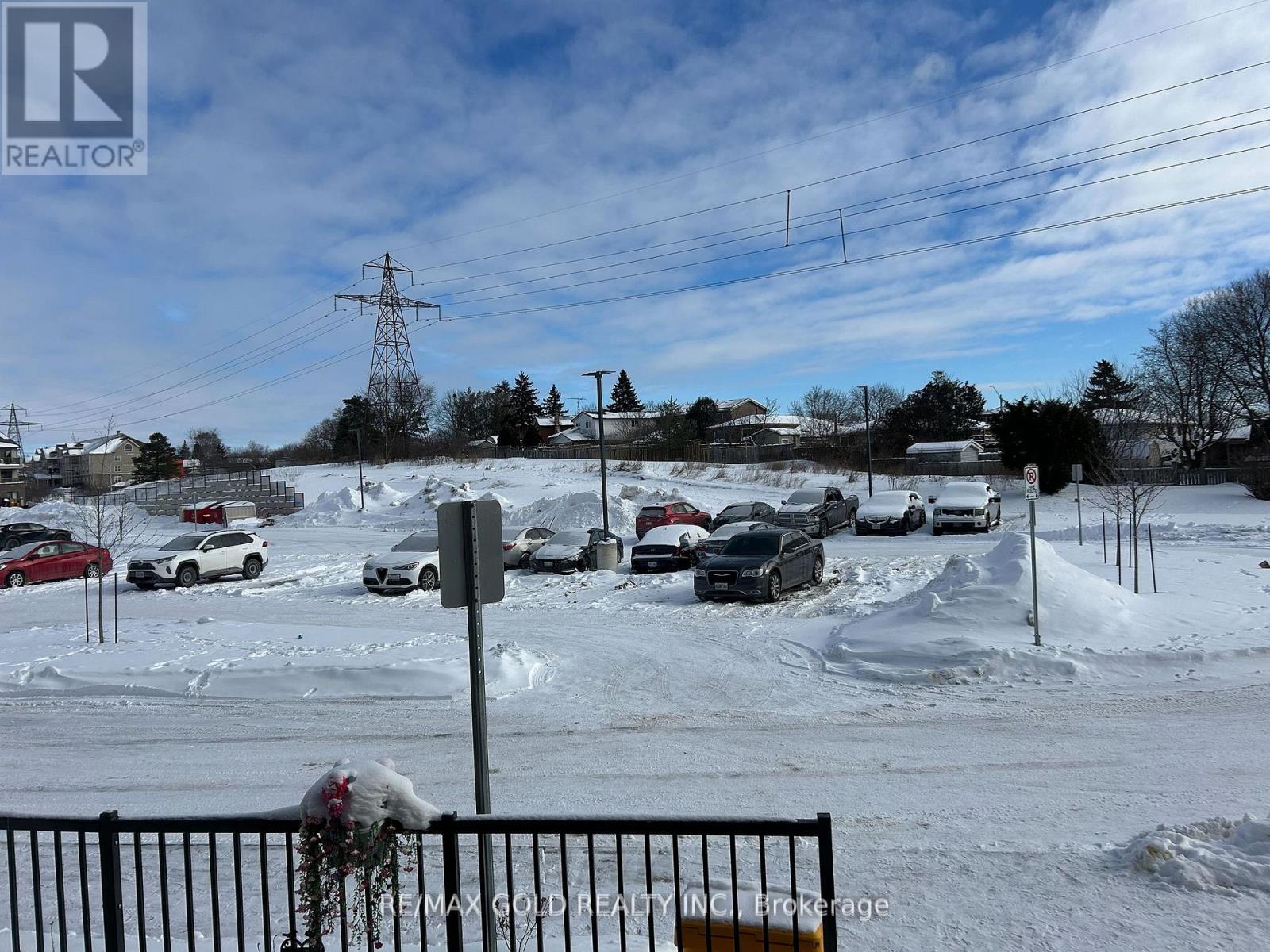 C57 - 370 Fisher Mills Road, Cambridge, Ontario  N3C 0G8 - Photo 2 - X12884096