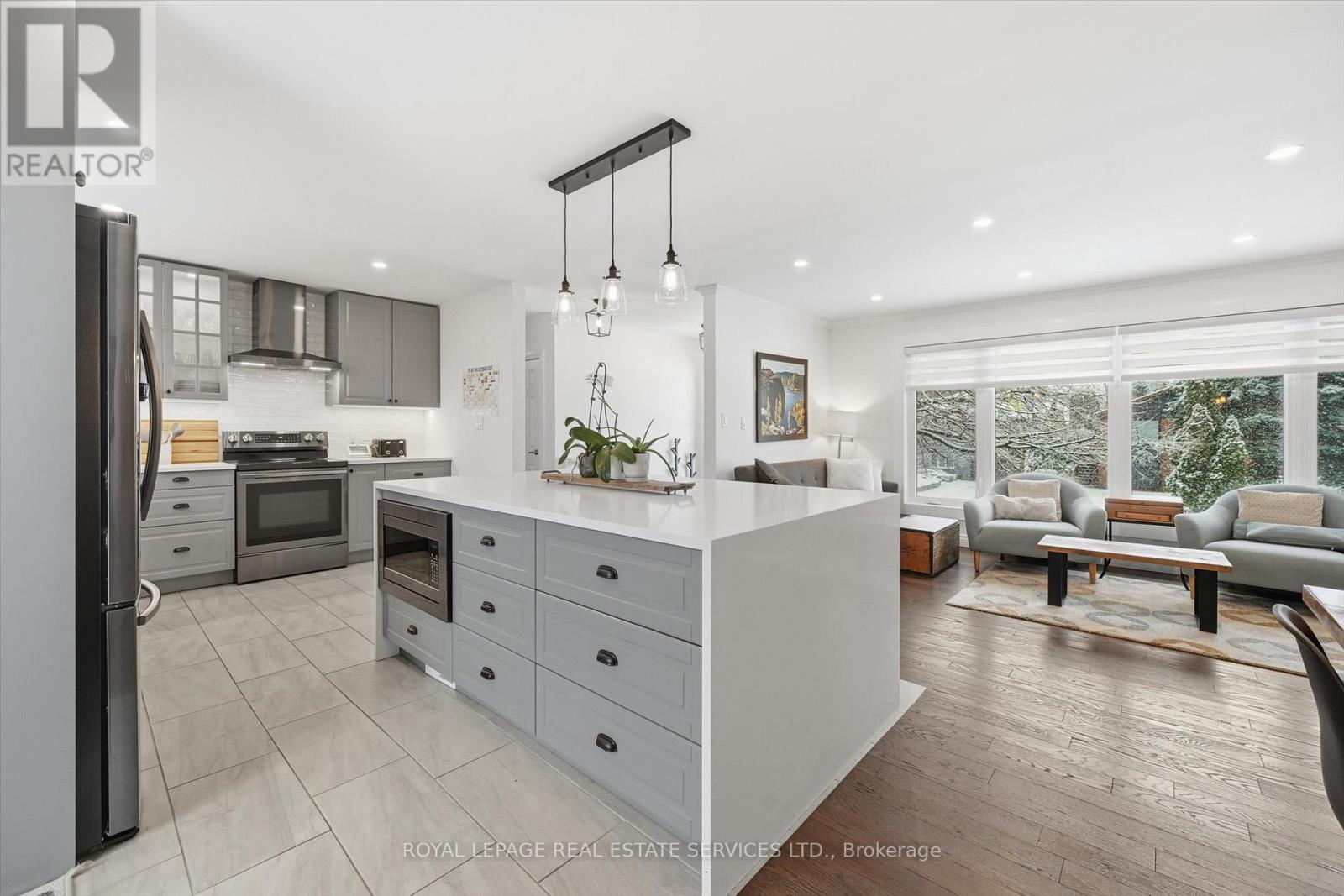 1151 Sarta Road, Oakville, Ontario  L6L 2P1 - Photo 15 - W12897184