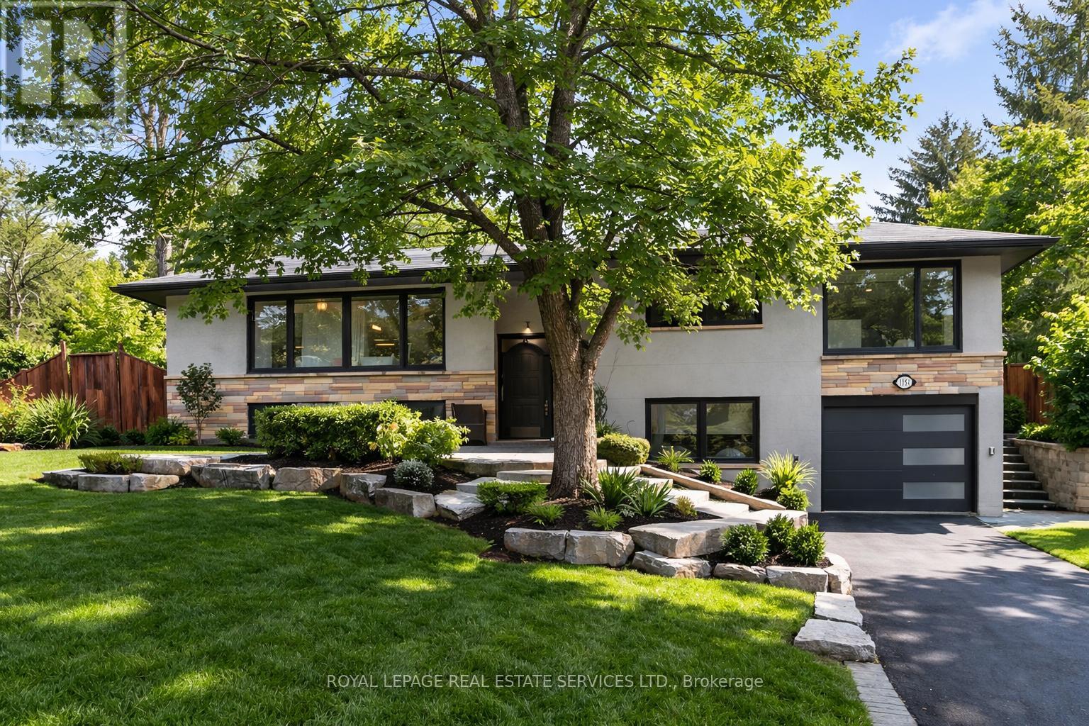 1151 Sarta Road, Oakville, Ontario  L6L 2P1 - Photo 2 - W12897184