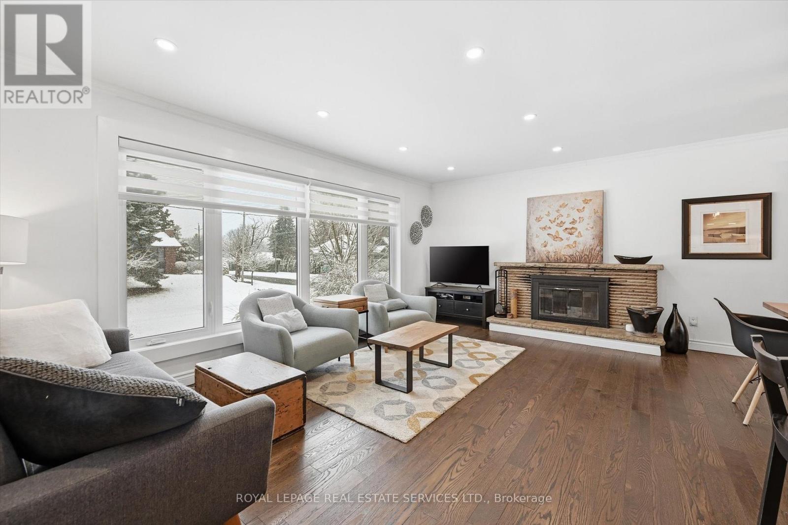 1151 Sarta Road, Oakville, Ontario  L6L 2P1 - Photo 6 - W12897184