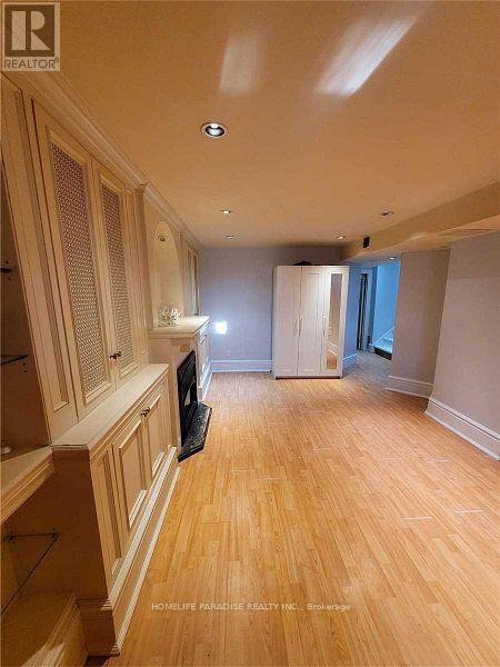 34 Castlehill Road, Brampton, Ontario  L6X 4E2 - Photo 14 - W12897192