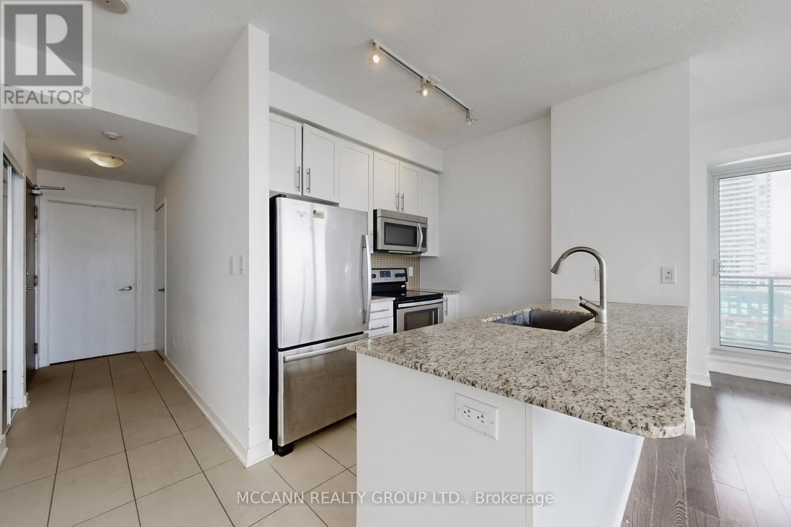 1608 - 4099 Brickstone Mews, Mississauga (City Centre), Ontario  L5B 0G2 - Photo 16 - W12897198