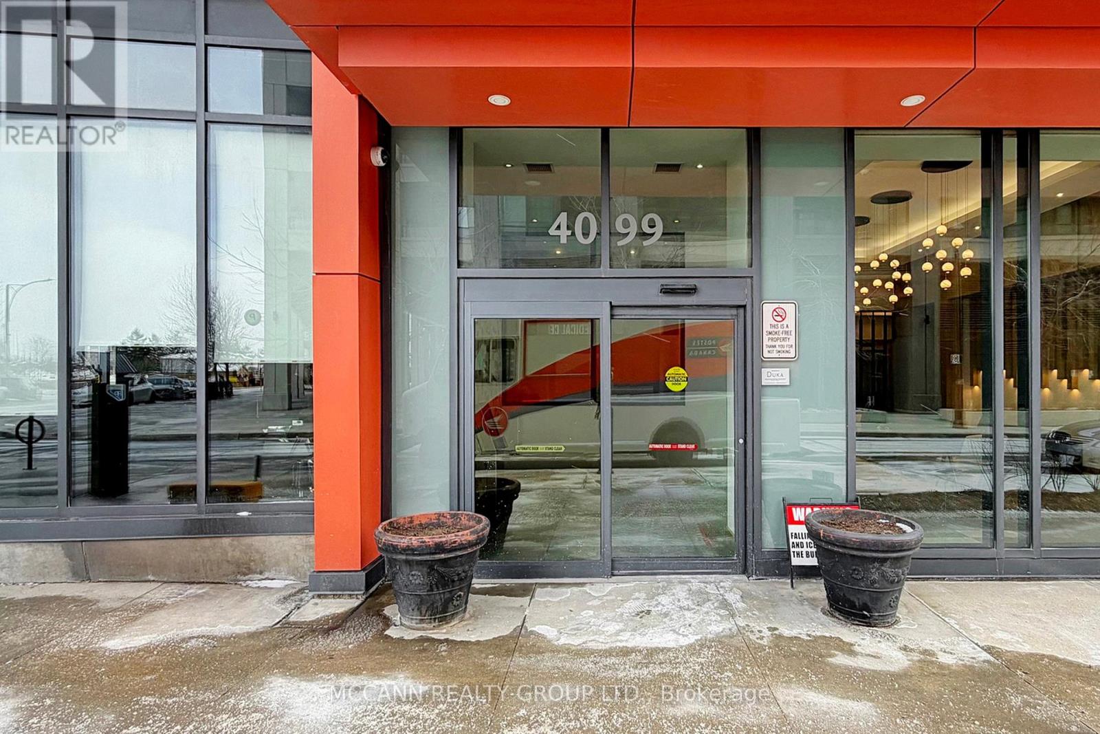 1608 - 4099 Brickstone Mews, Mississauga (City Centre), Ontario  L5B 0G2 - Photo 2 - W12897198