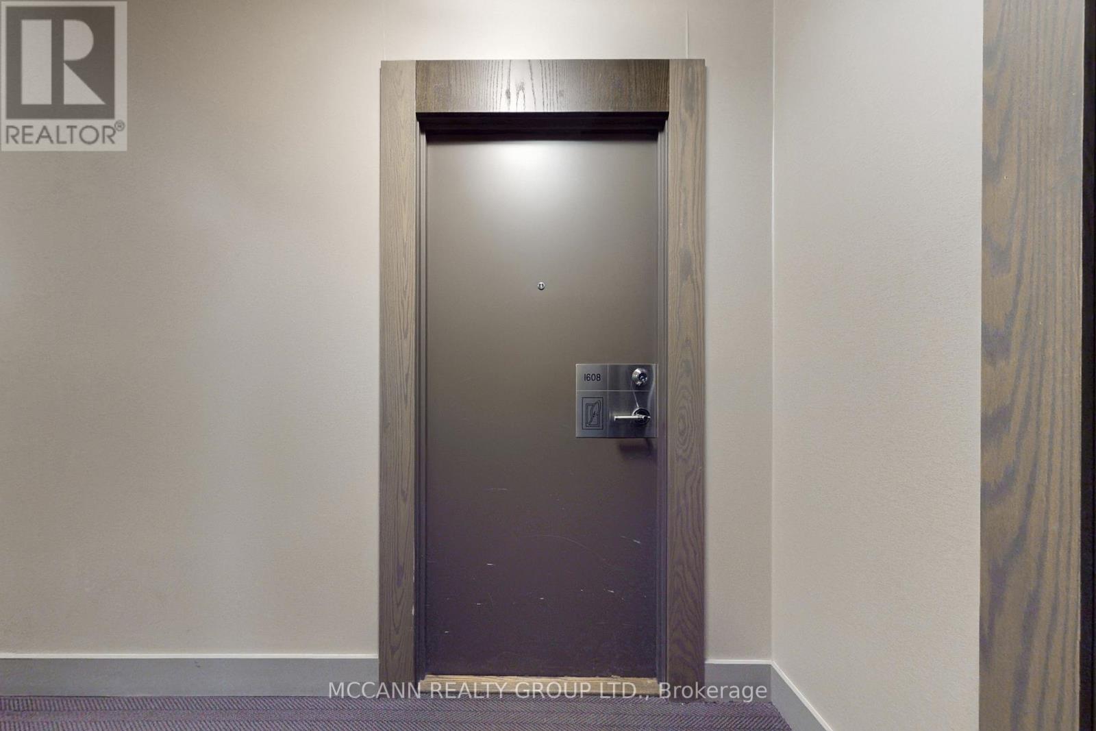 1608 - 4099 Brickstone Mews, Mississauga (City Centre), Ontario  L5B 0G2 - Photo 4 - W12897198