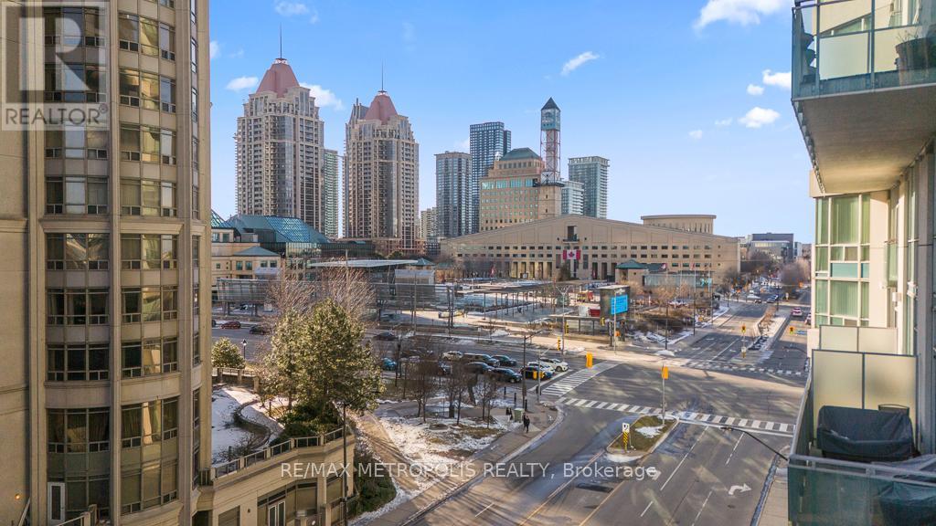 508 - 225 Webb Drive, Mississauga, Ontario  L5B 4P2 - Photo 17 - W12897224