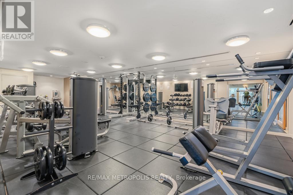 508 - 225 Webb Drive, Mississauga, Ontario  L5B 4P2 - Photo 19 - W12897224