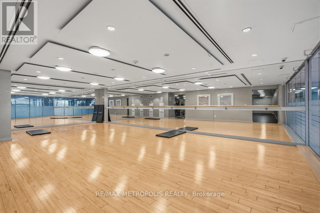 508 - 225 Webb Drive, Mississauga, Ontario  L5B 4P2 - Photo 20 - W12897224