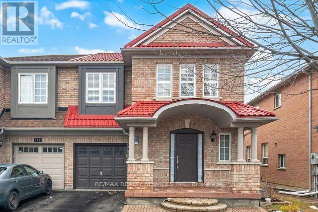 103 Starhill Crescent, Brampton, Ontario  L6R 2P8 - Photo 2 - W12897226