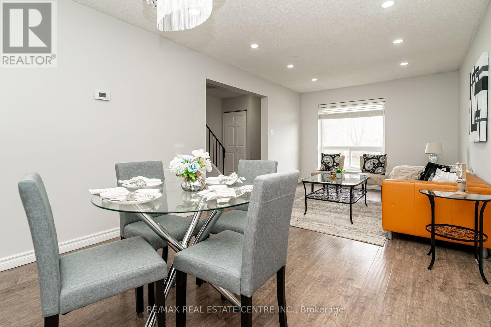 75 - 75 Mcmullen Crescent, Brampton, Ontario  L6S 3M2 - Photo 12 - W12897228