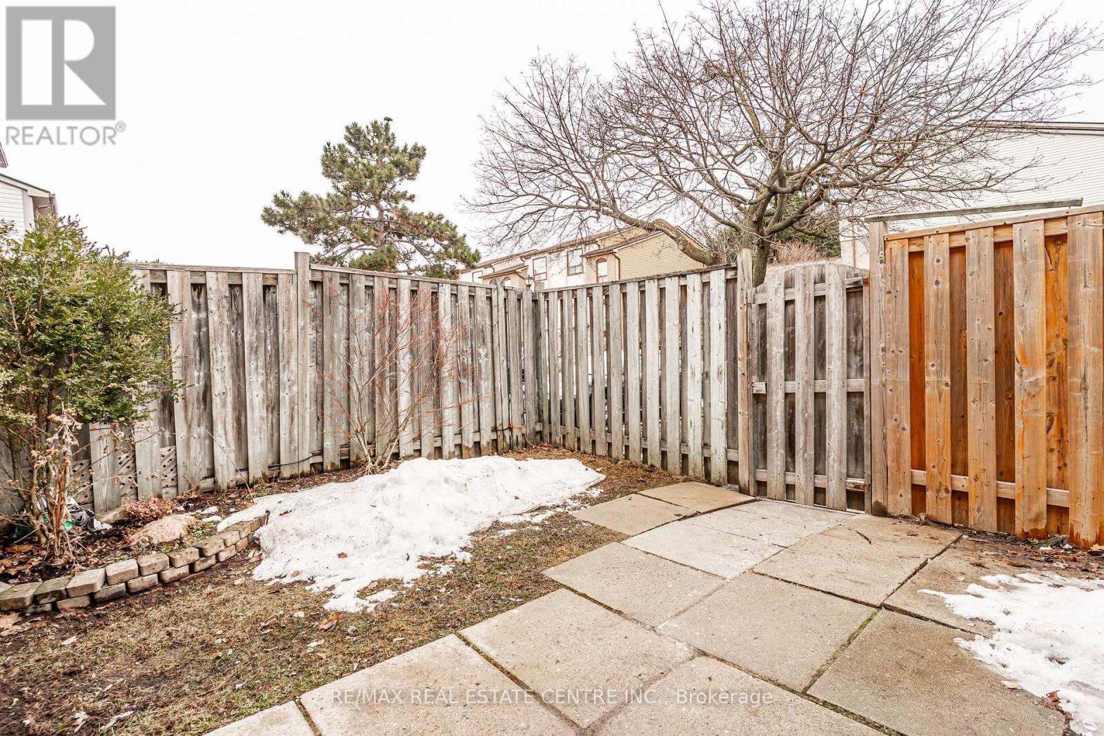 75 - 75 Mcmullen Crescent, Brampton, Ontario  L6S 3M2 - Photo 31 - W12897228