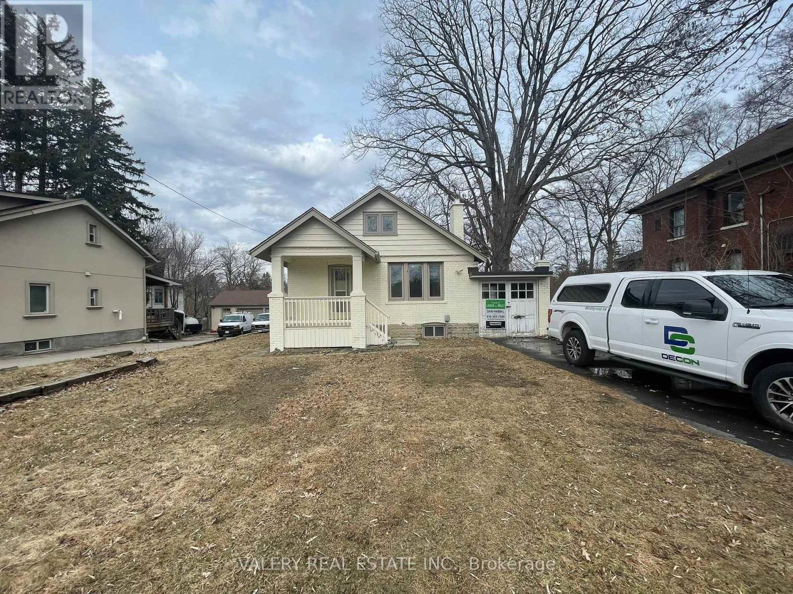 1 - 1561 Hurontario Street, Mississauga, Ontario  L5G 3H7 - Photo 3 - W12897234