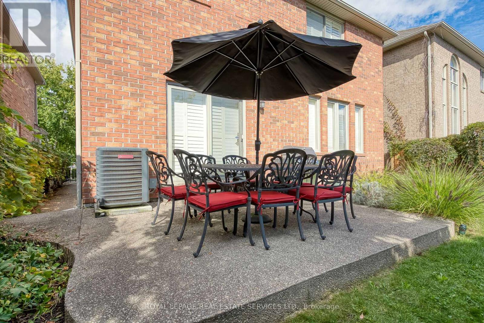 1434 Gulledge Trail, Oakville, Ontario  L6M 3Z8 - Photo 38 - W12897260