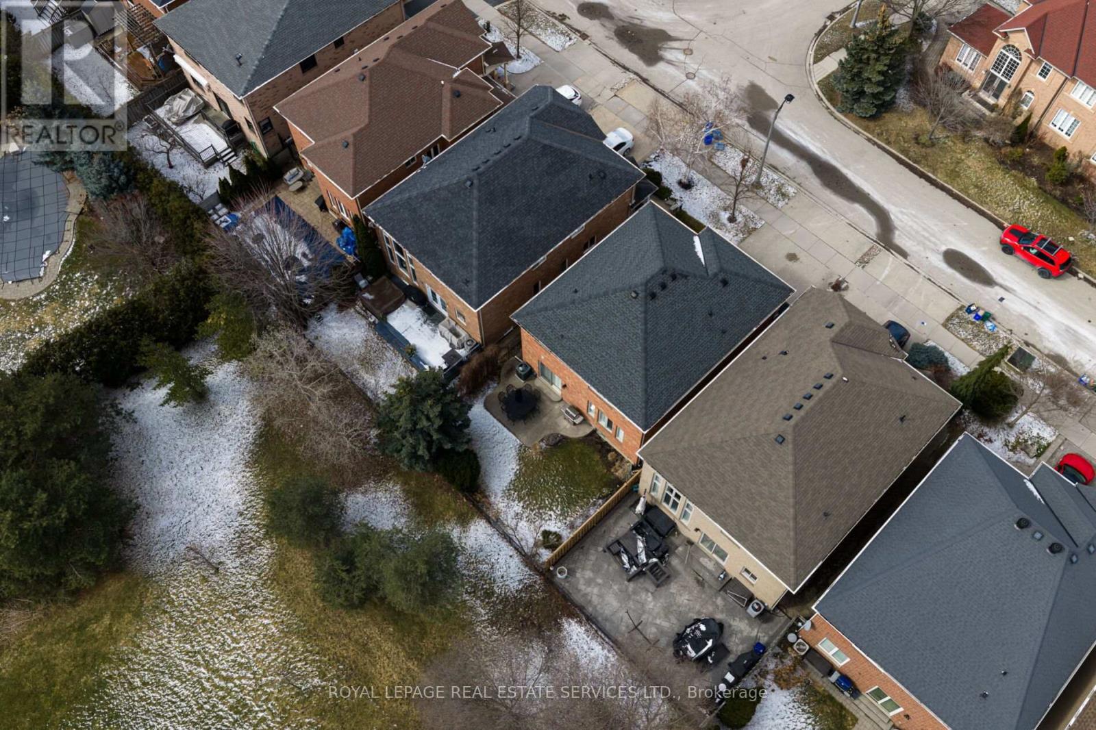 1434 Gulledge Trail, Oakville, Ontario  L6M 3Z8 - Photo 46 - W12897260