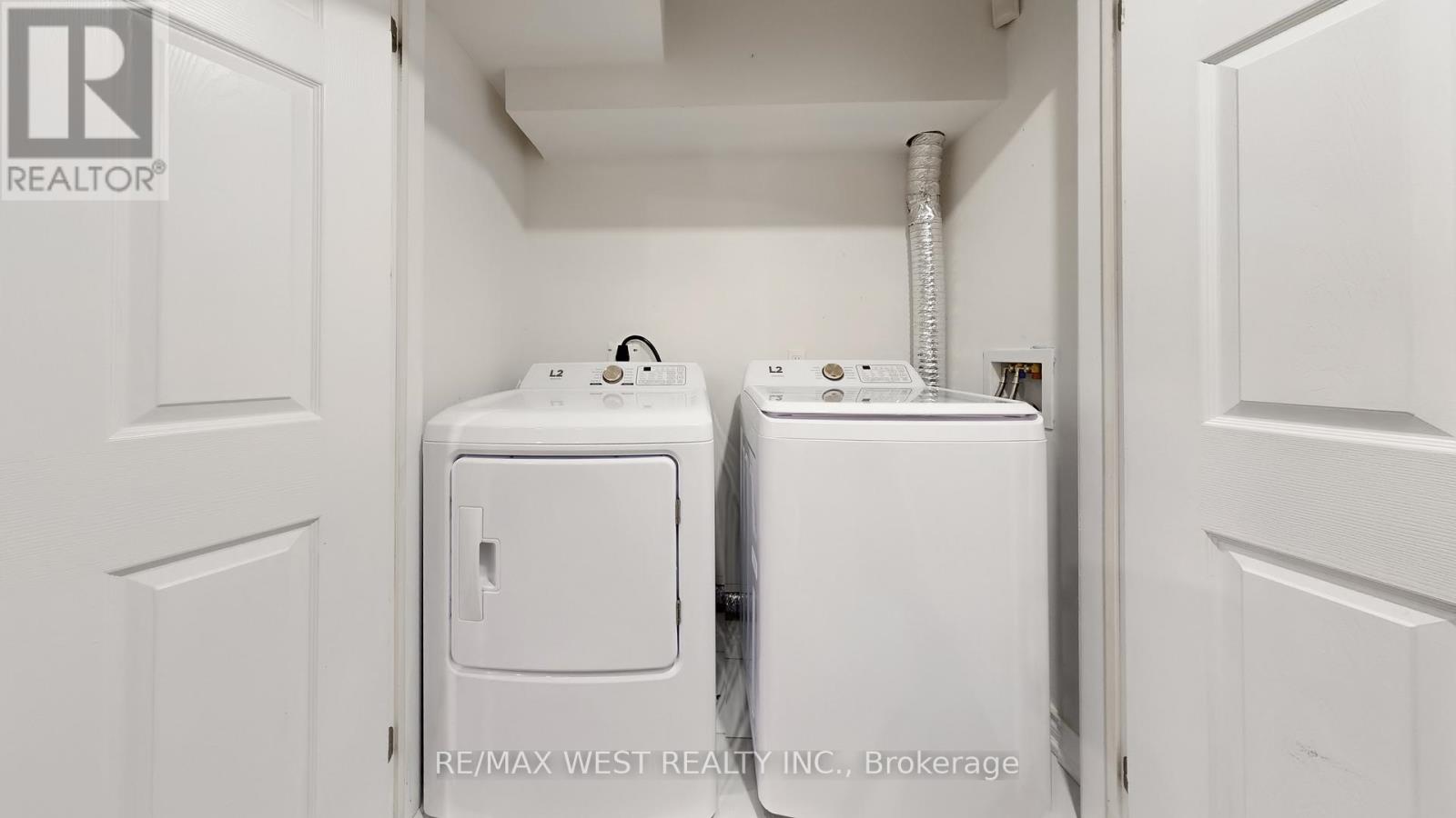 1042 Windsor Hill Boulevard, Mississauga (East Credit), Ontario  L5V 1P4 - Photo 45 - W12897262