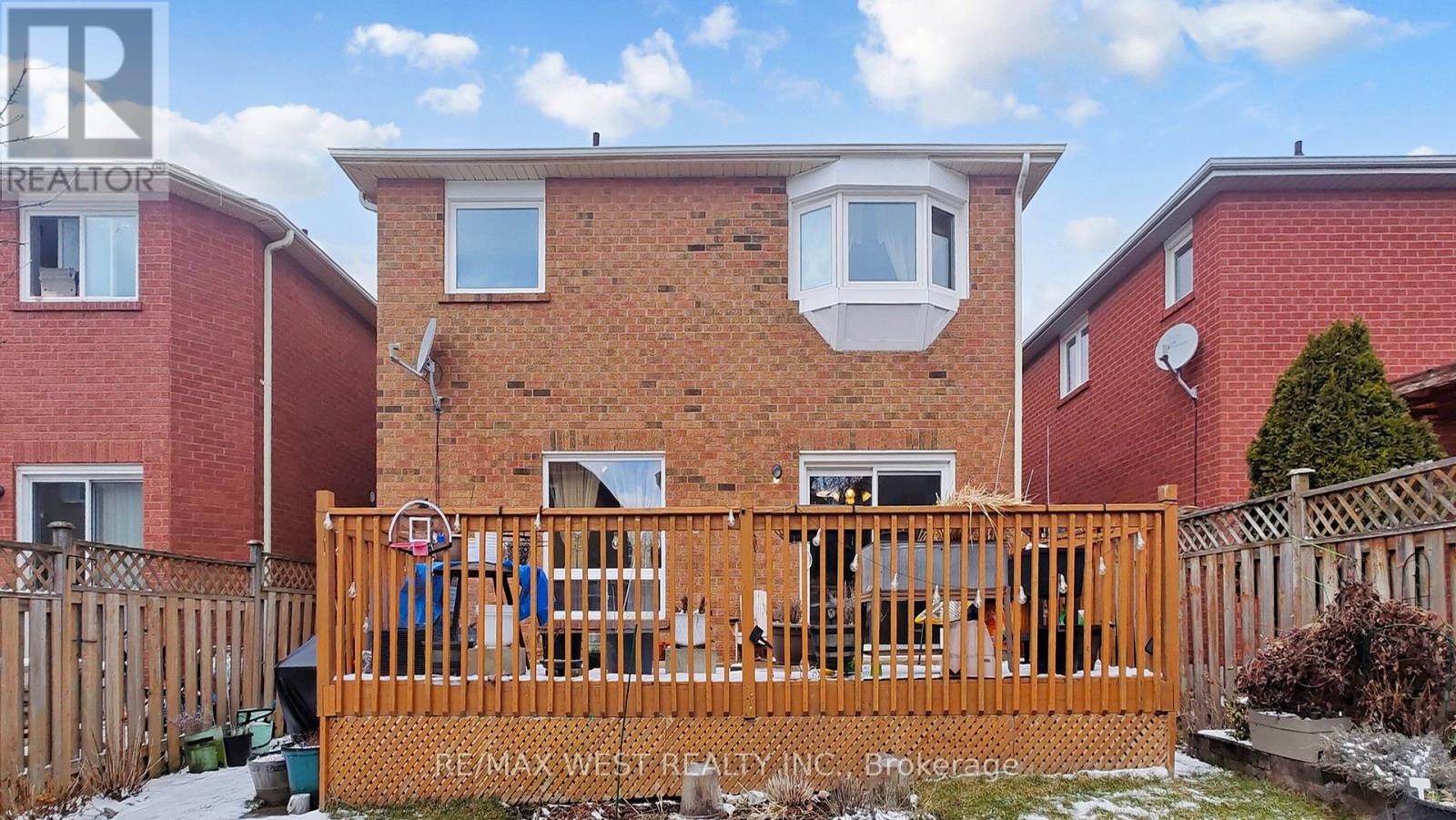 1042 Windsor Hill Boulevard, Mississauga (East Credit), Ontario  L5V 1P4 - Photo 46 - W12897262