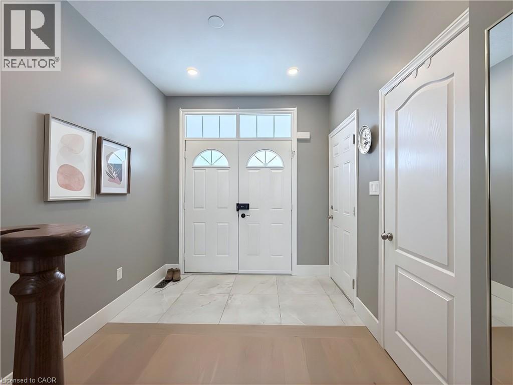 99 Panabaker Drive Unit# 9, Ancaster, Ontario  L9B 0A3 - Photo 27 - 40813344