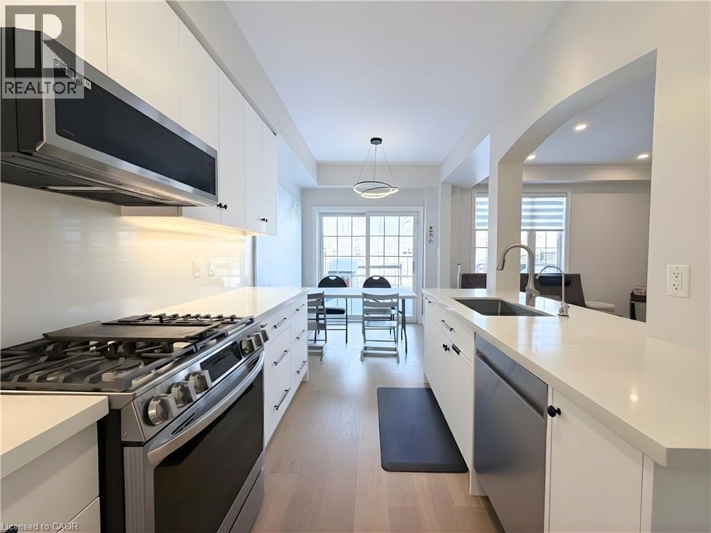 99 Panabaker Drive Unit# 9, Ancaster, Ontario  L9B 0A3 - Photo 45 - 40813344