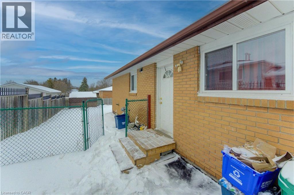 110 Hazelglen Drive, Kitchener, Ontario  N2M 2E5 - Photo 32 - 40813234