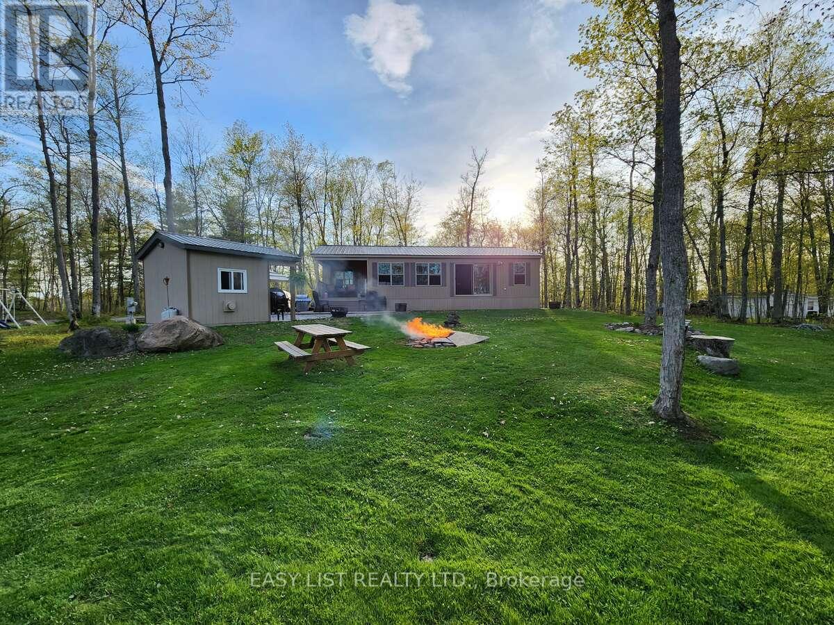 180 LOST FOREST LANE, Magnetawan, Ontario