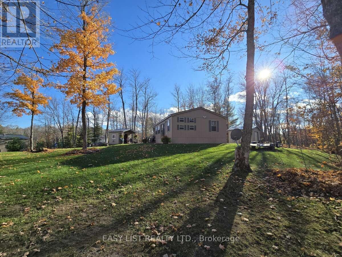 180 Lost Forest Lane, Magnetawan, Ontario  P0A 1P0 - Photo 10 - X12897220
