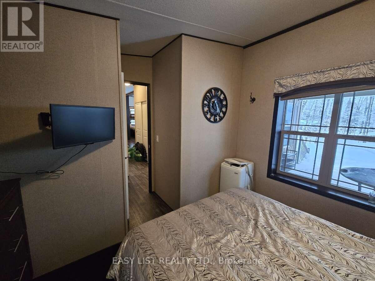 180 Lost Forest Lane, Magnetawan, Ontario  P0A 1P0 - Photo 19 - X12897220