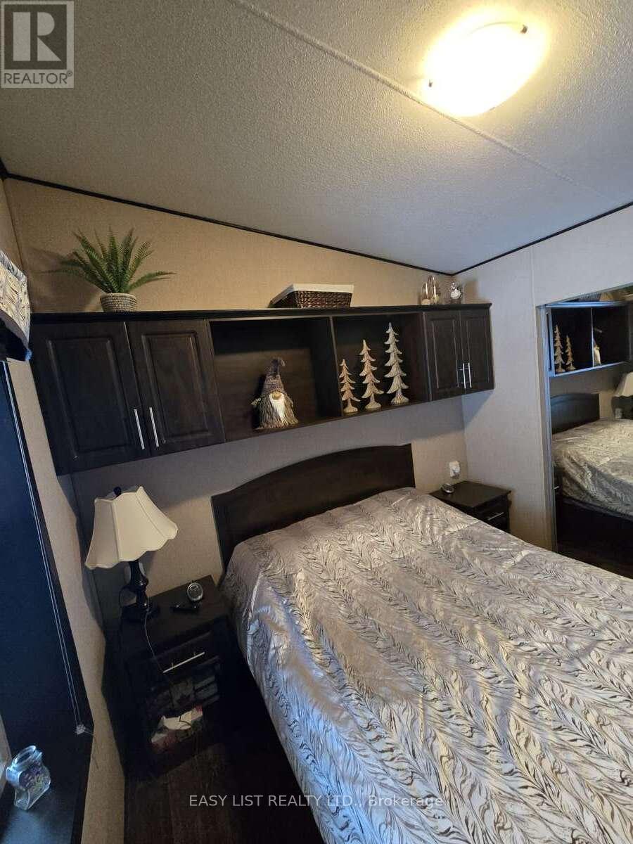 180 Lost Forest Lane, Magnetawan, Ontario  P0A 1P0 - Photo 20 - X12897220