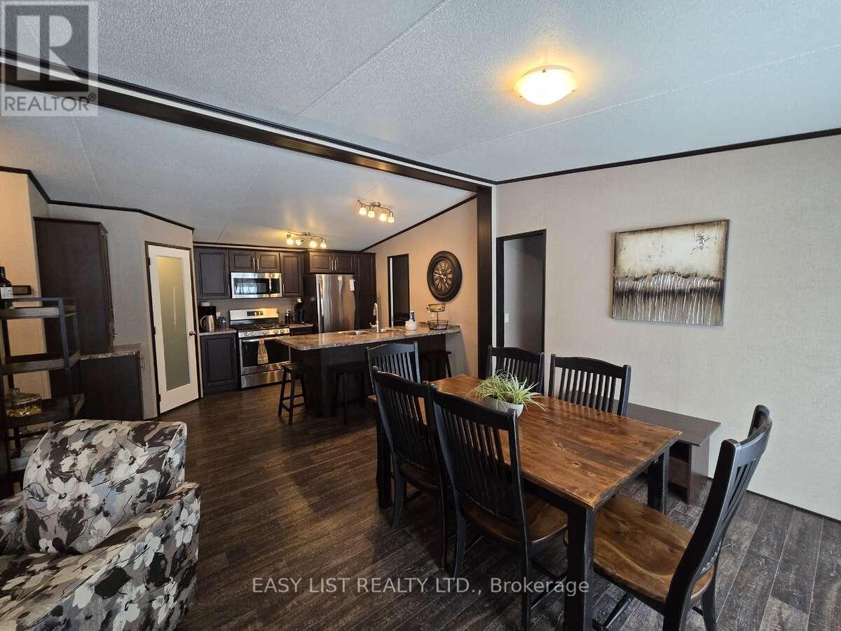 180 Lost Forest Lane, Magnetawan, Ontario  P0A 1P0 - Photo 28 - X12897220