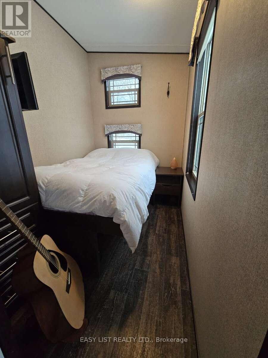 180 Lost Forest Lane, Magnetawan, Ontario  P0A 1P0 - Photo 29 - X12897220