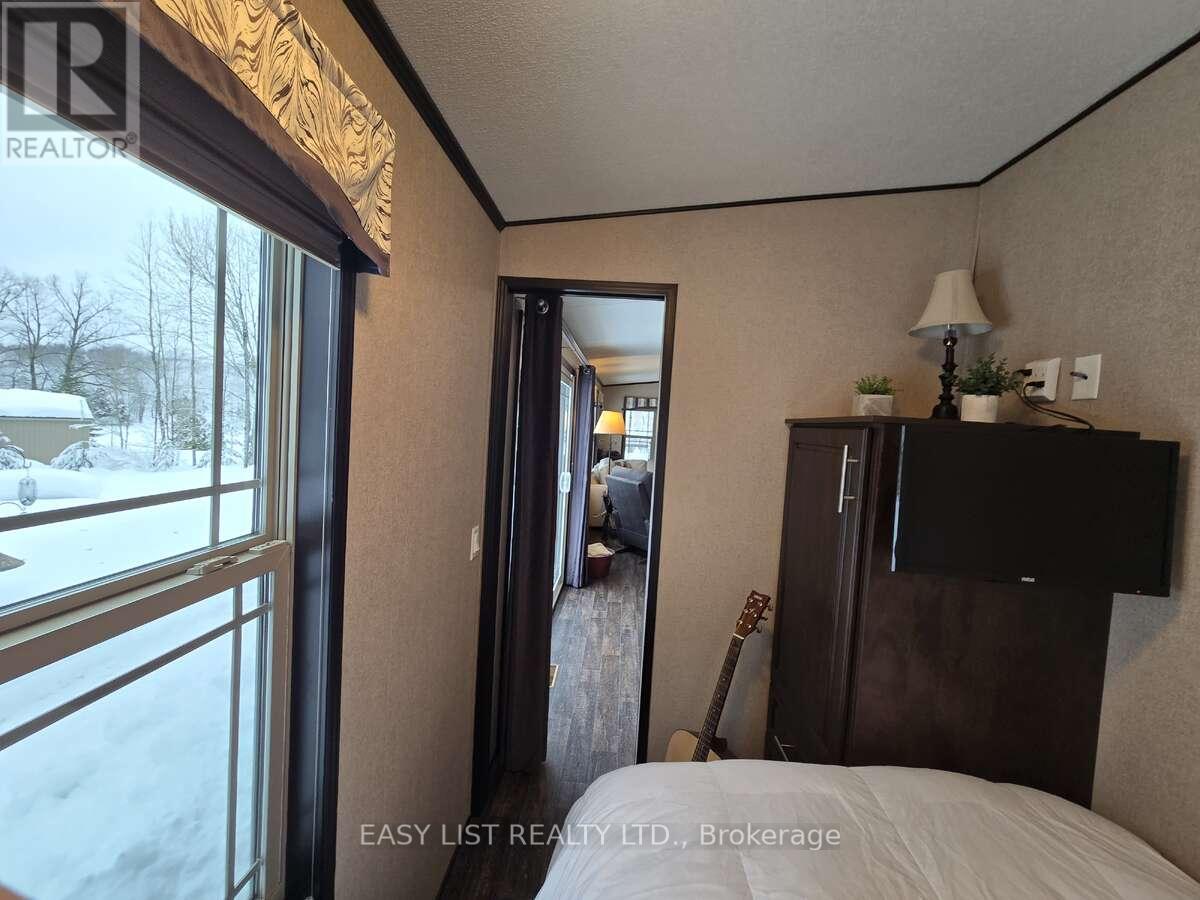 180 Lost Forest Lane, Magnetawan, Ontario  P0A 1P0 - Photo 30 - X12897220