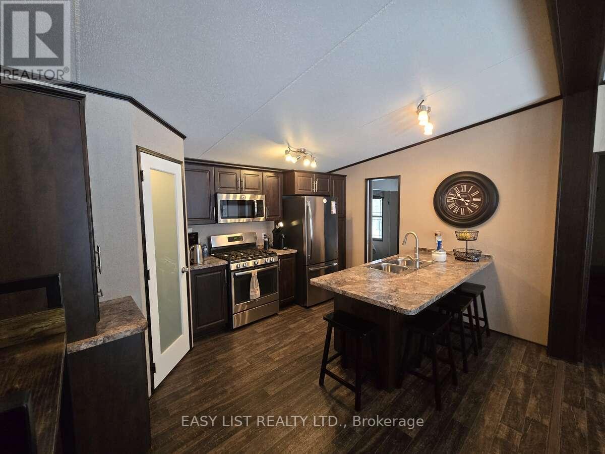 180 Lost Forest Lane, Magnetawan, Ontario  P0A 1P0 - Photo 31 - X12897220